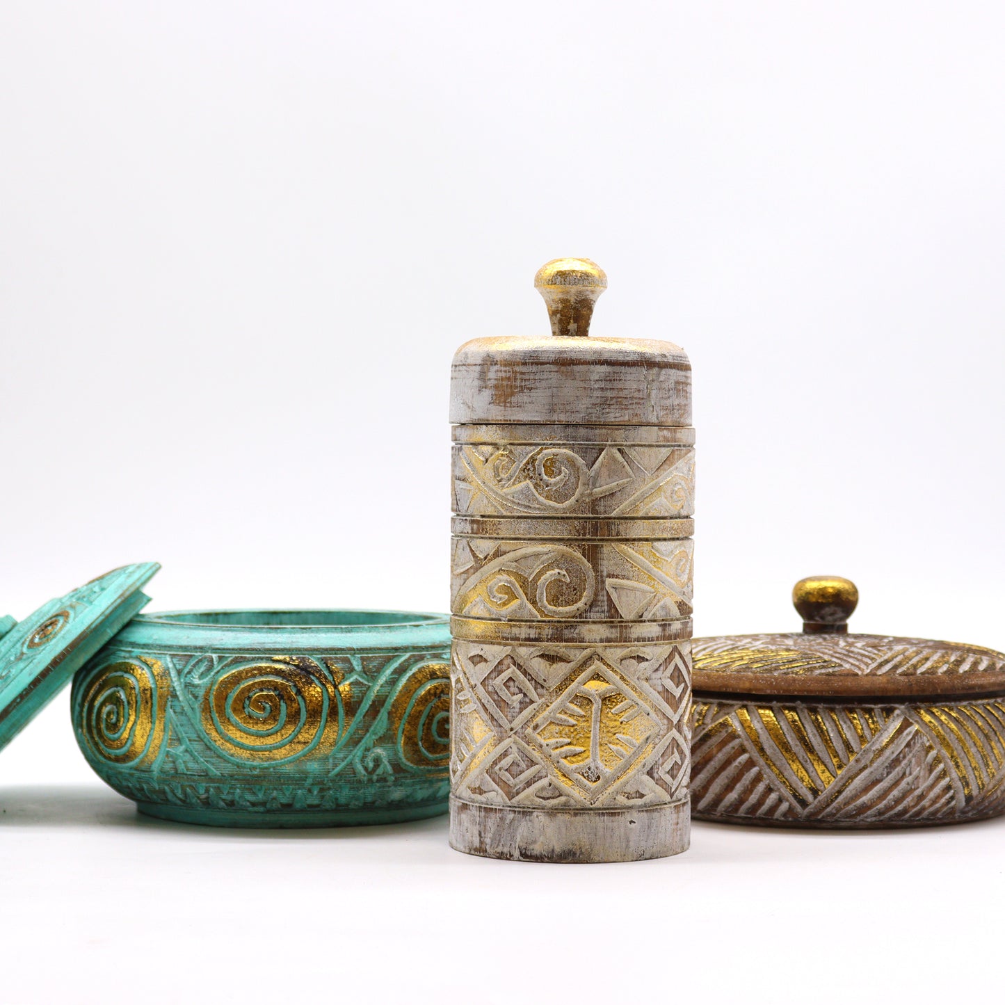 White & Gold – Hand-Carved Tall Wooden Container for Elegant Storage & Display
