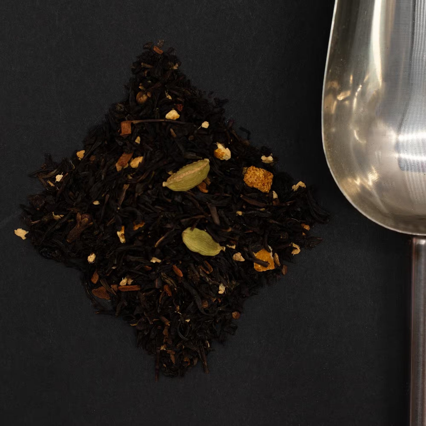 Black Magic Blend 2-Tin Set - Spiced Black Tea (100g)